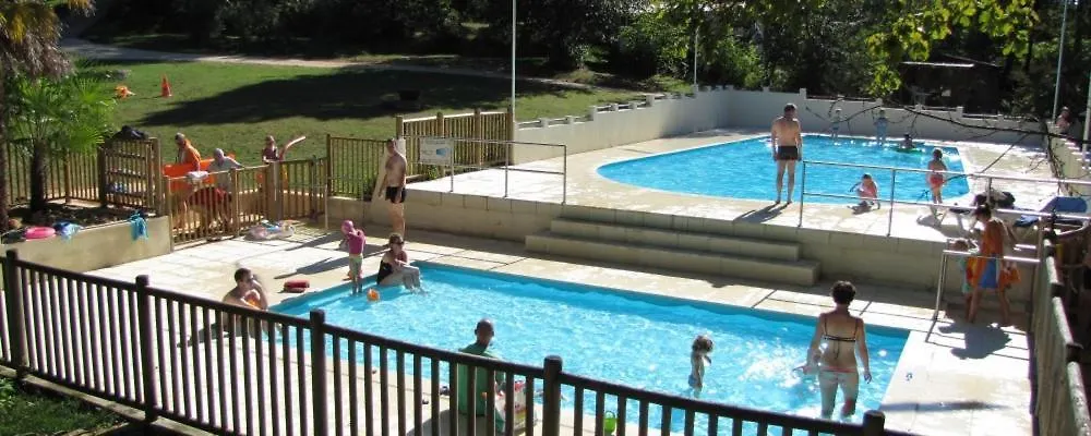 Kamp alanı Camping La Tuque Belaye Fransa